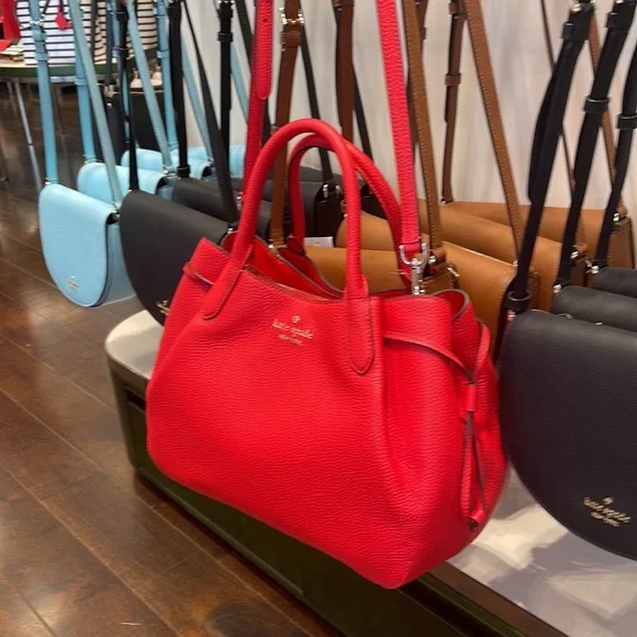 Kate Spade New York DUMPLING LARGE SATCHEL
Heirloom
NWT - Picture 4 of 16